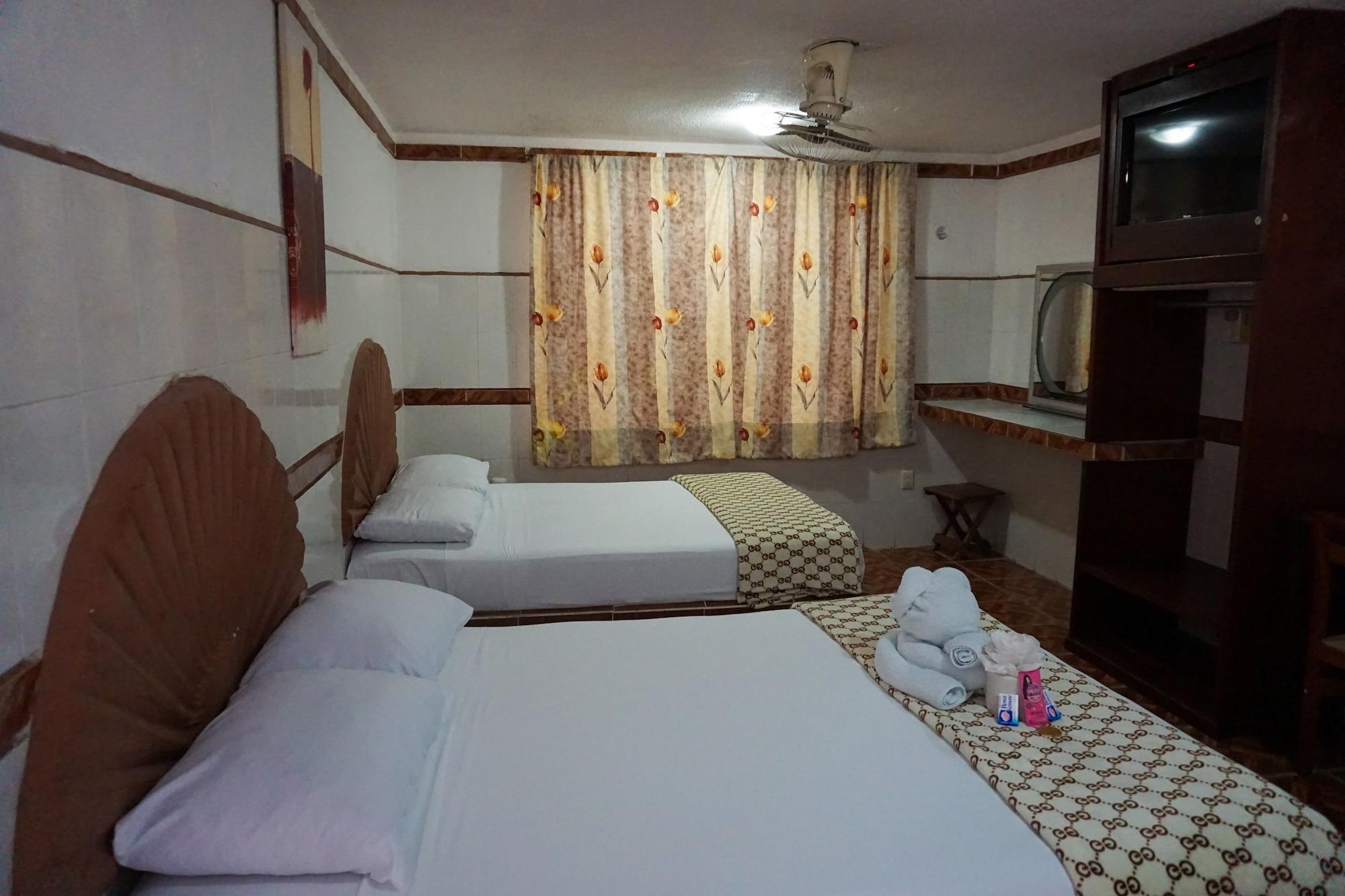 Hotel Real Azteca Chetumal Exterior photo